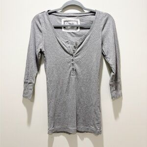 AEROPOSTALE • Women’s Y2K Vintage Stretch Ribbed Fitted Henley Grey Top Size L